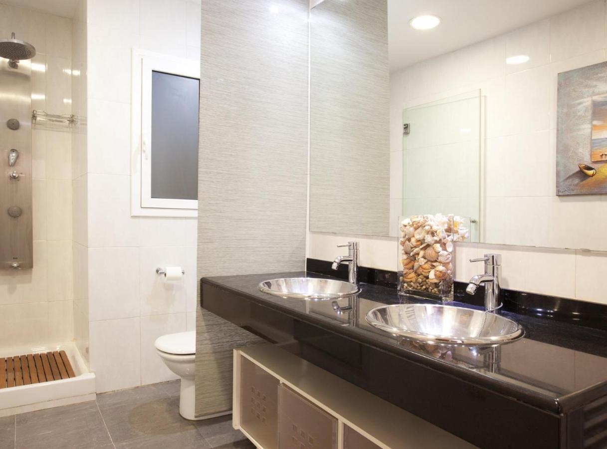 Apartament Rambla Cat - Penthouse With Terrace Barcelona Zewnętrze zdjęcie